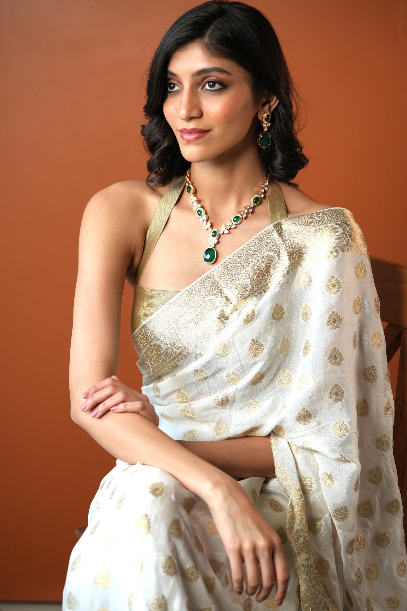 PALAK GREEN SEMI PRECIOUS STONE AND FAUX POLKI NECKLACE WITH DROP EARRINGS