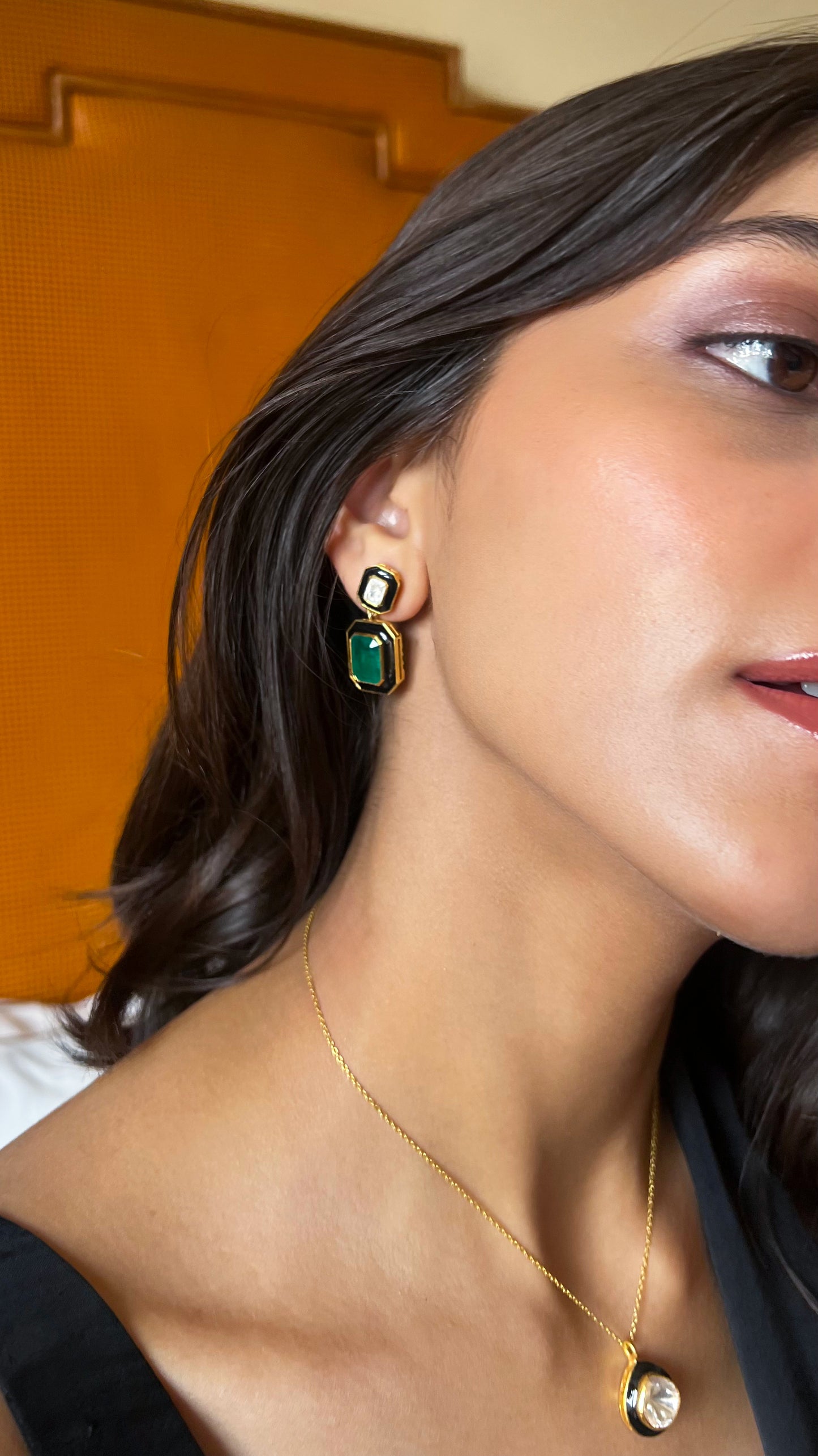 RHEA EMERALD SP POLKI SILVER EARRINGS