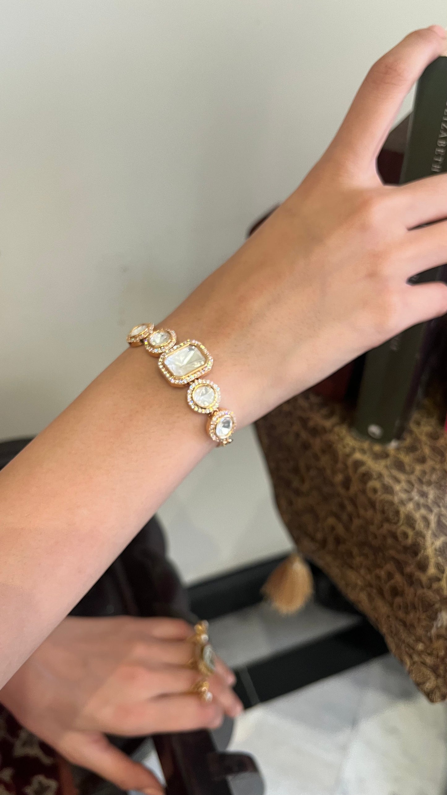 AAYUSHI Radiant Shaped Moissanite Polki Bracelet