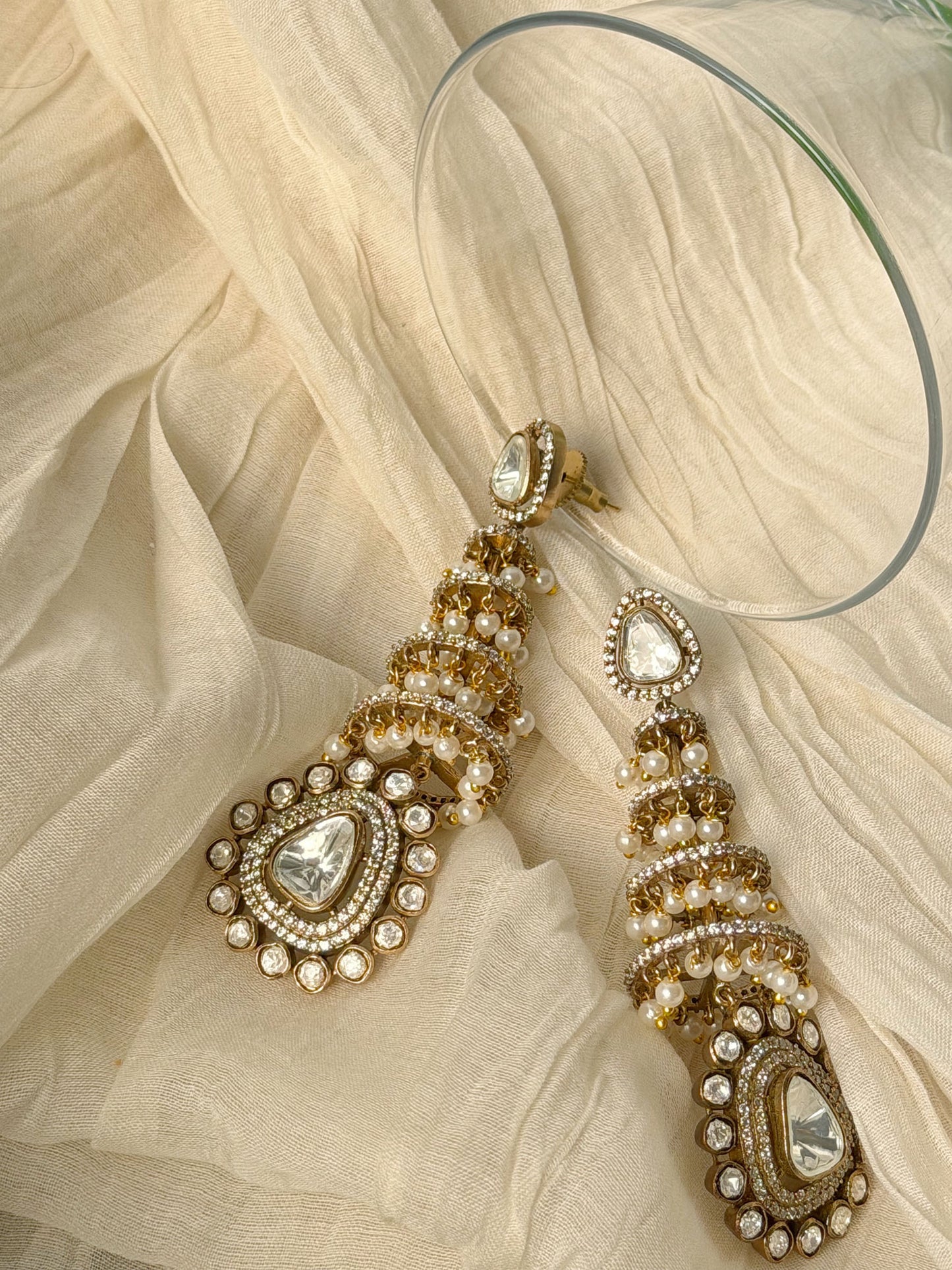 ISHITA PEARL DANGLER EARRINGS