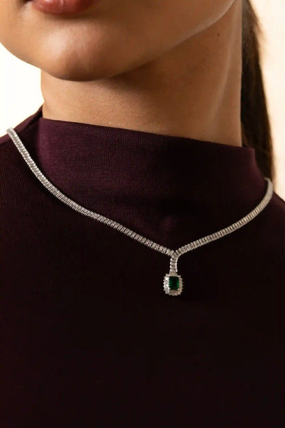 Emerald Teardrop Pendant Necklace Set