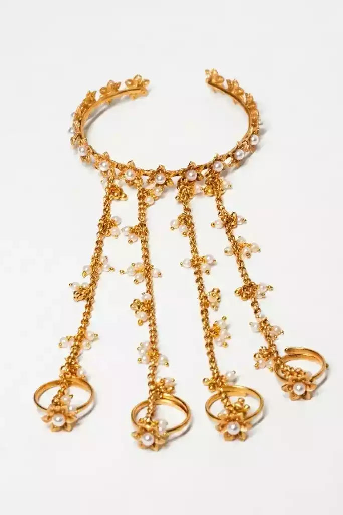 Ganga Pearl Gold Bead Hand Harness