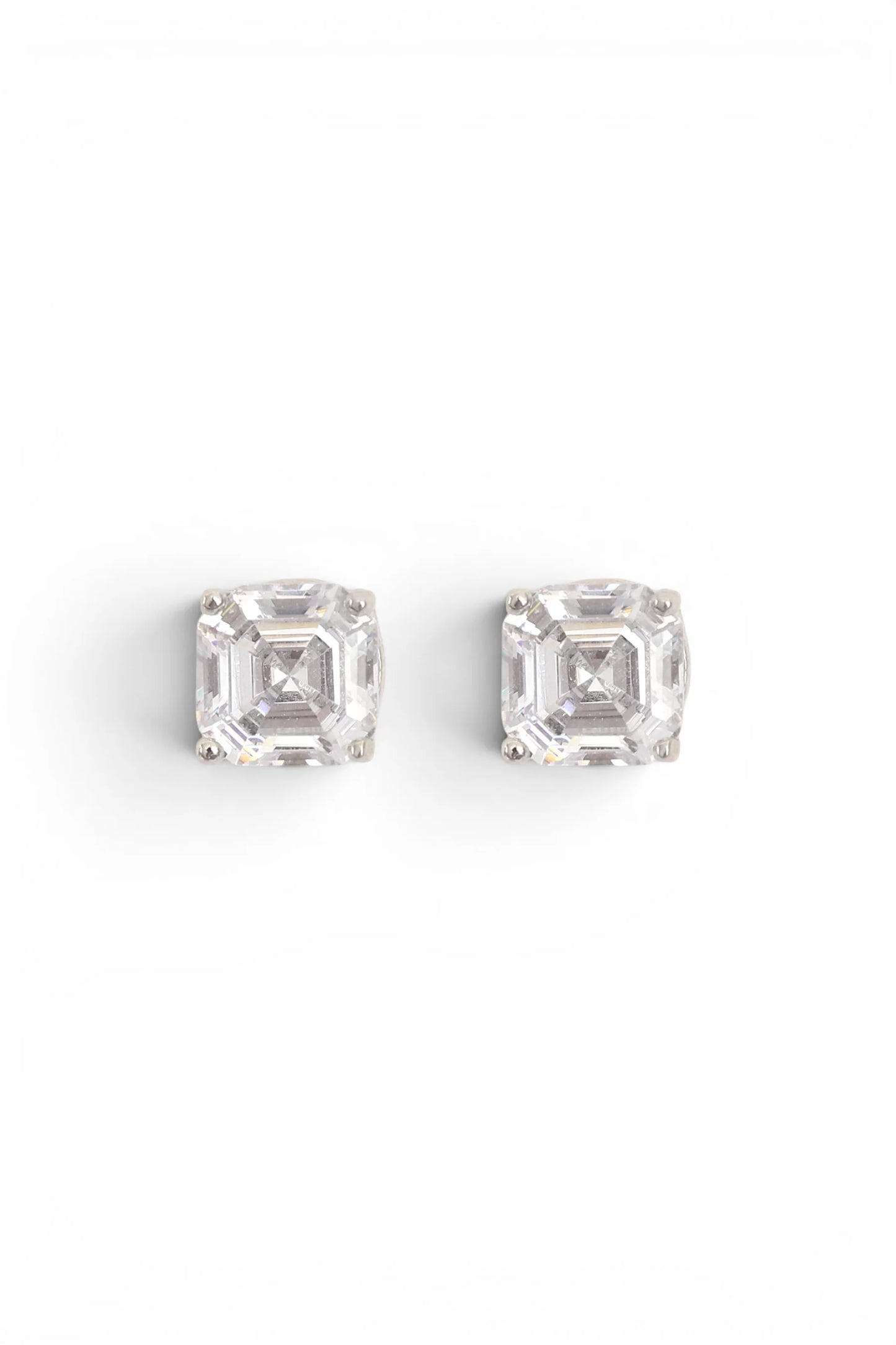 3 AM - Cushion Solitaire Cygnet Diamond Studs