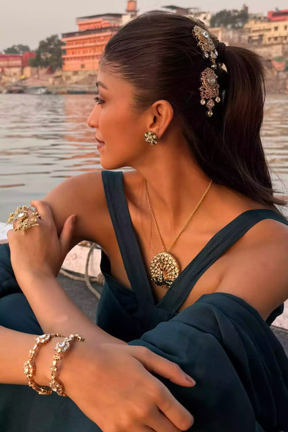 Anu Floral Polki Teardrop Bracelet