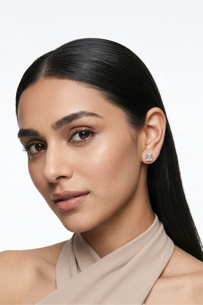 1 AM - Emerald Solitaire Afterglow Cygnet Diamond Studs