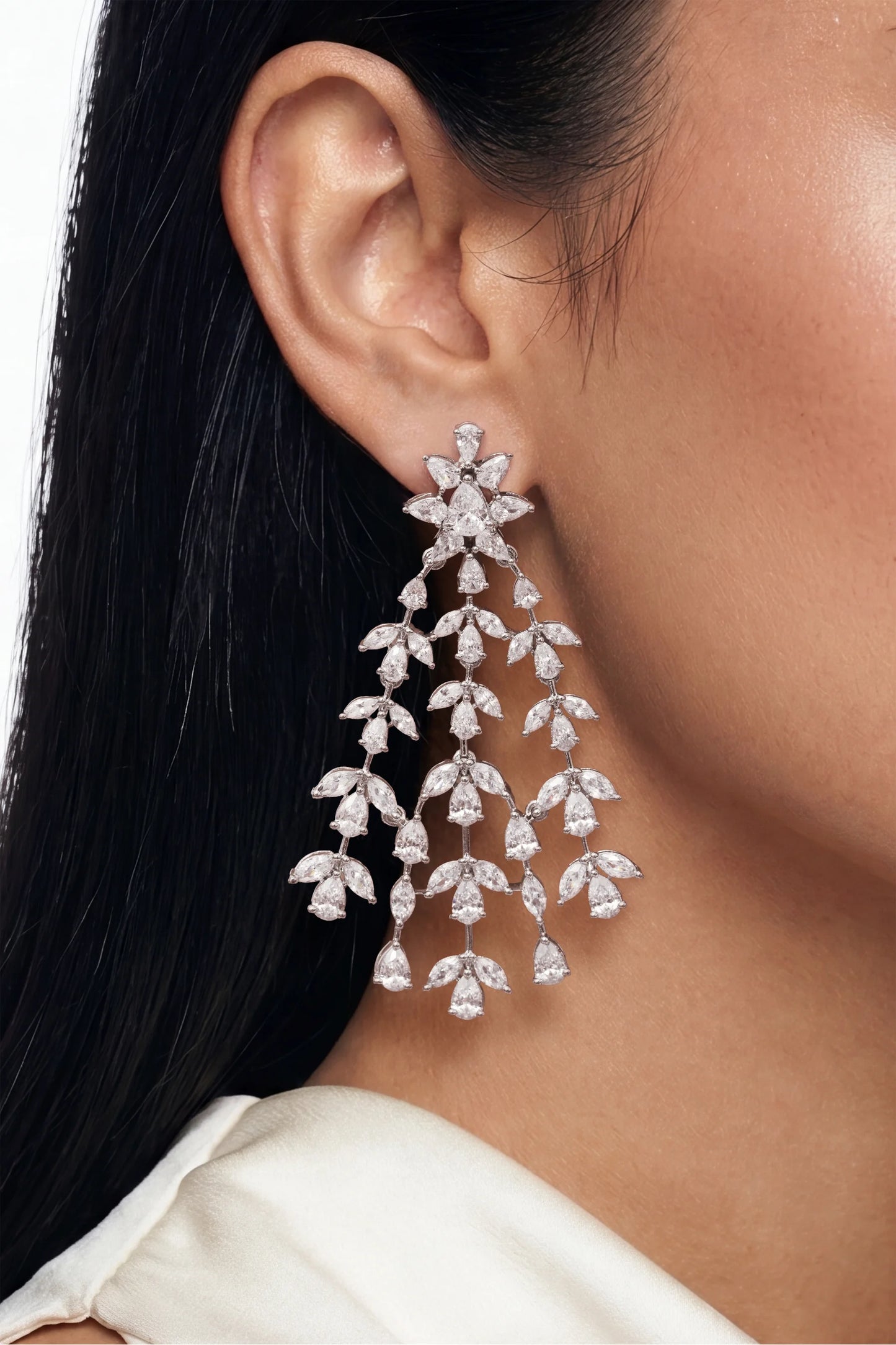 10 PM - Showstopper Cocktail Cygnet Diamond Earrings
