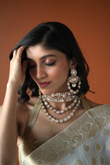 ARUNA BIG SMALL MIX POLKI UNEVEN CHOKER AND TWO LINE SET WITH EARRINGS