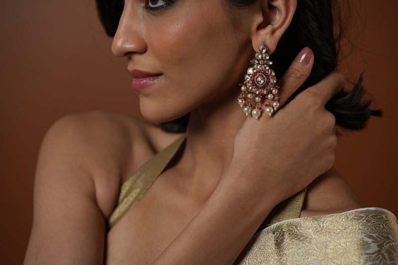 HEAVY RED SEMI PRECIOUS STONE AND KUNDAN JADAU MOTI EARRINGS