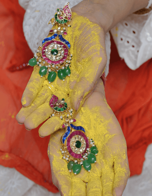 VEIDAHI MULTICOLORED POLKI WITH SEMI-PRECIOUS STONE WITH BASRA MOTI