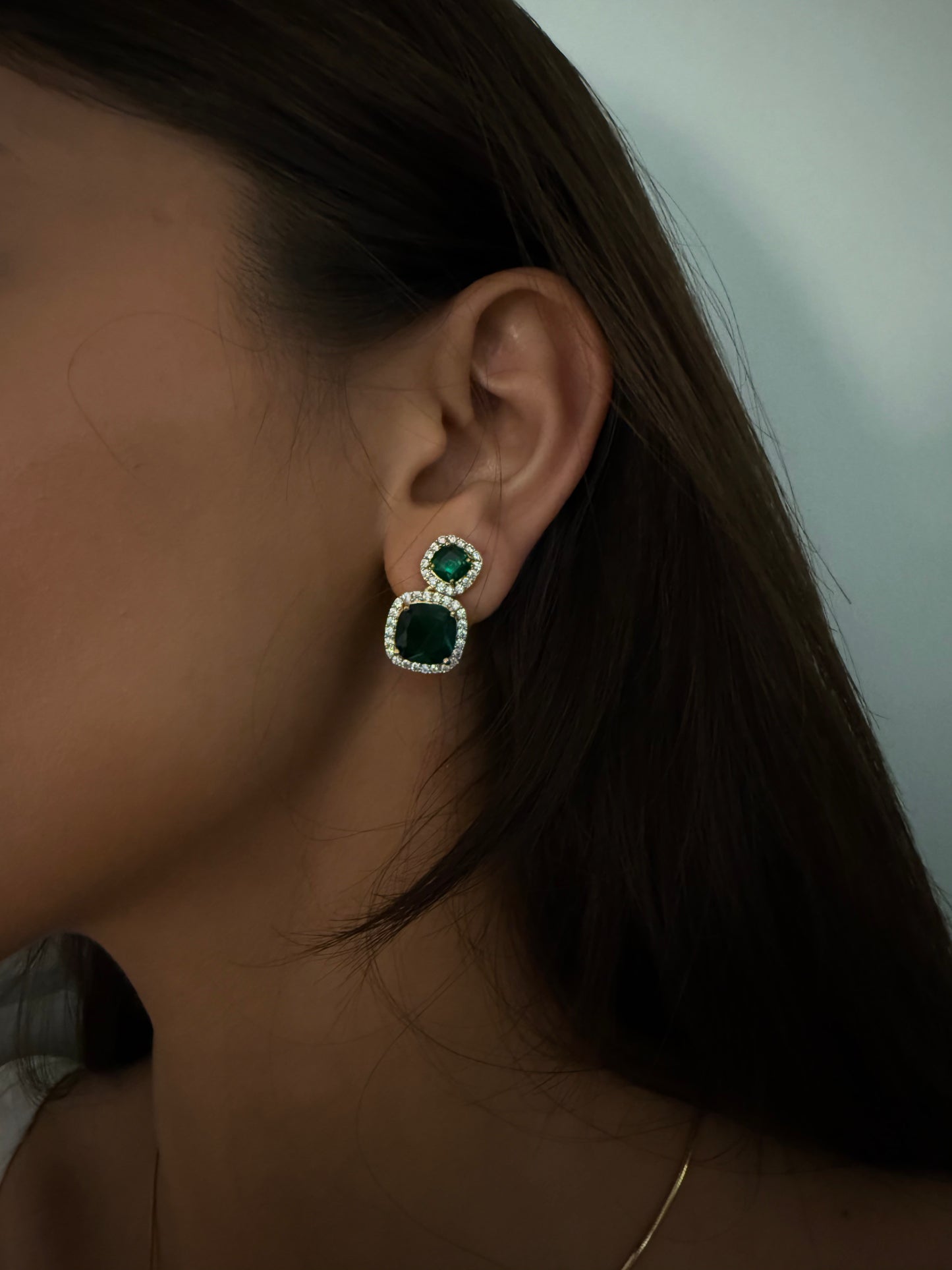 GREEN GLOW  NECKLACE SET