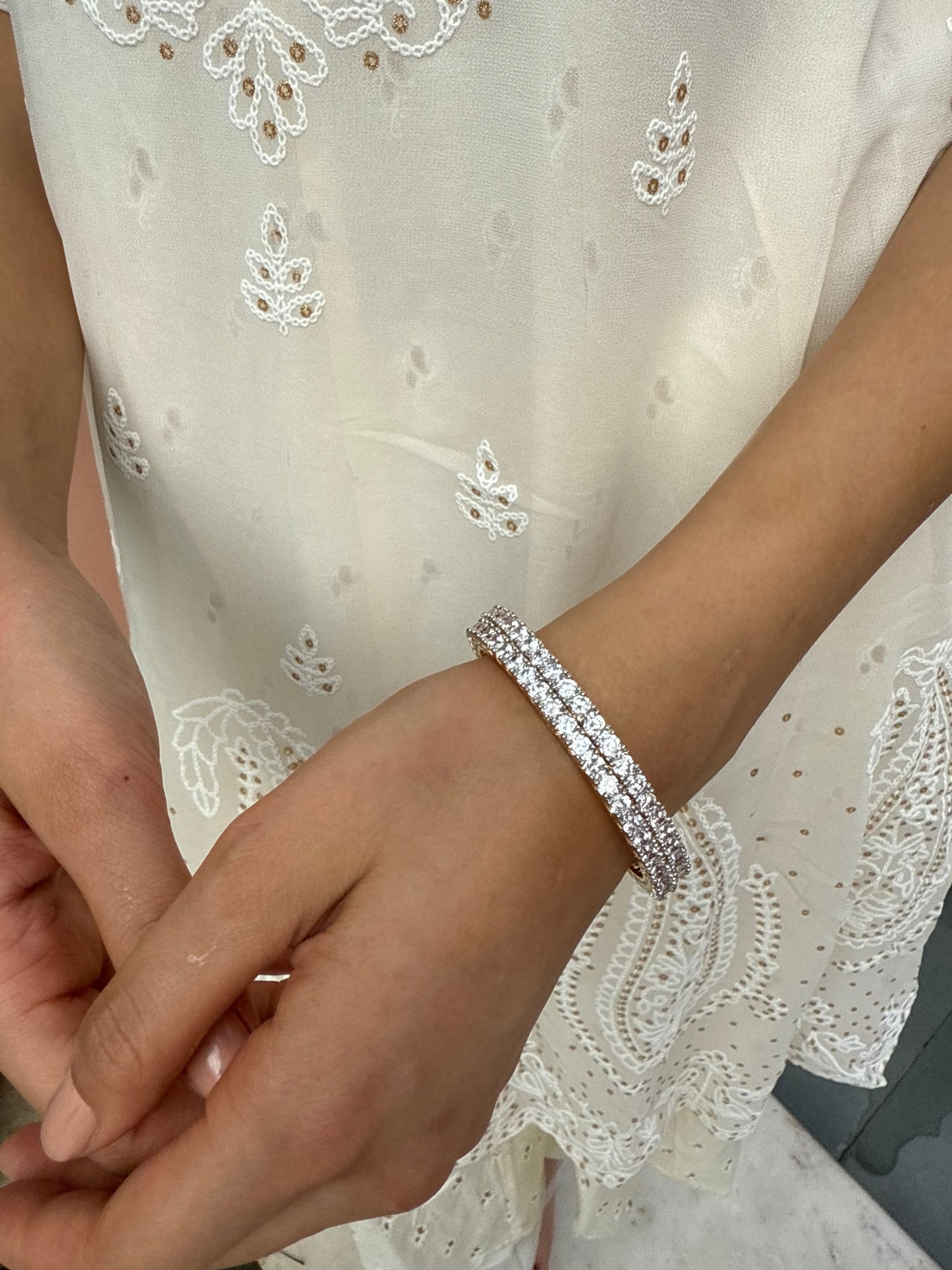 GOLDEN SHIMMER ZIRCON BANGLES
