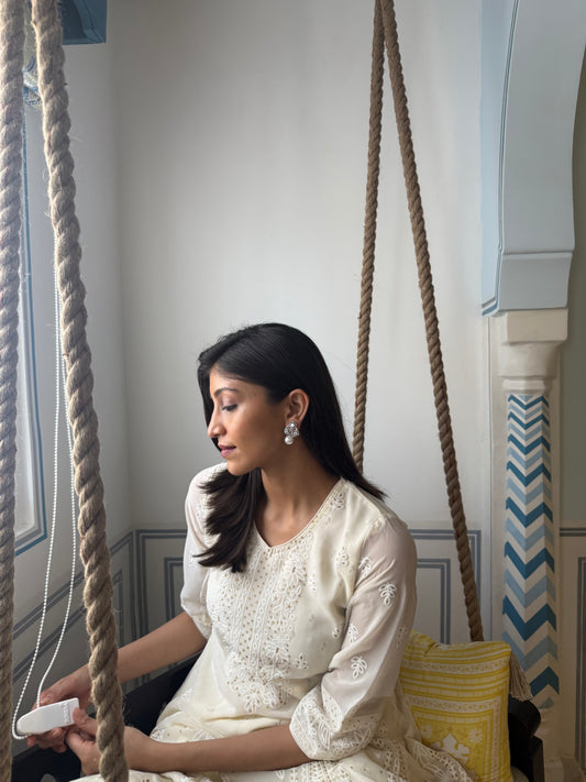 PEARL ROSE DROP EARRINGS