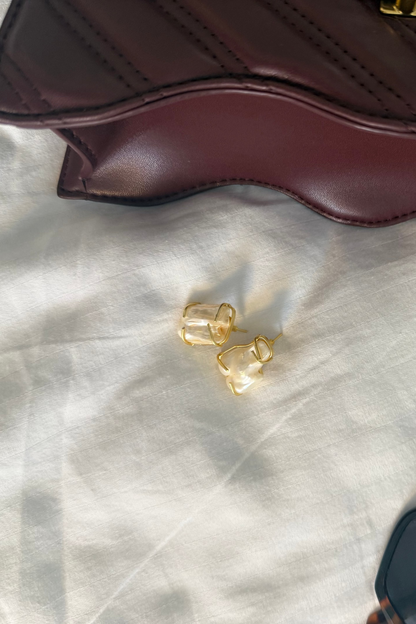 TIDEBOUND PEARL STUDS