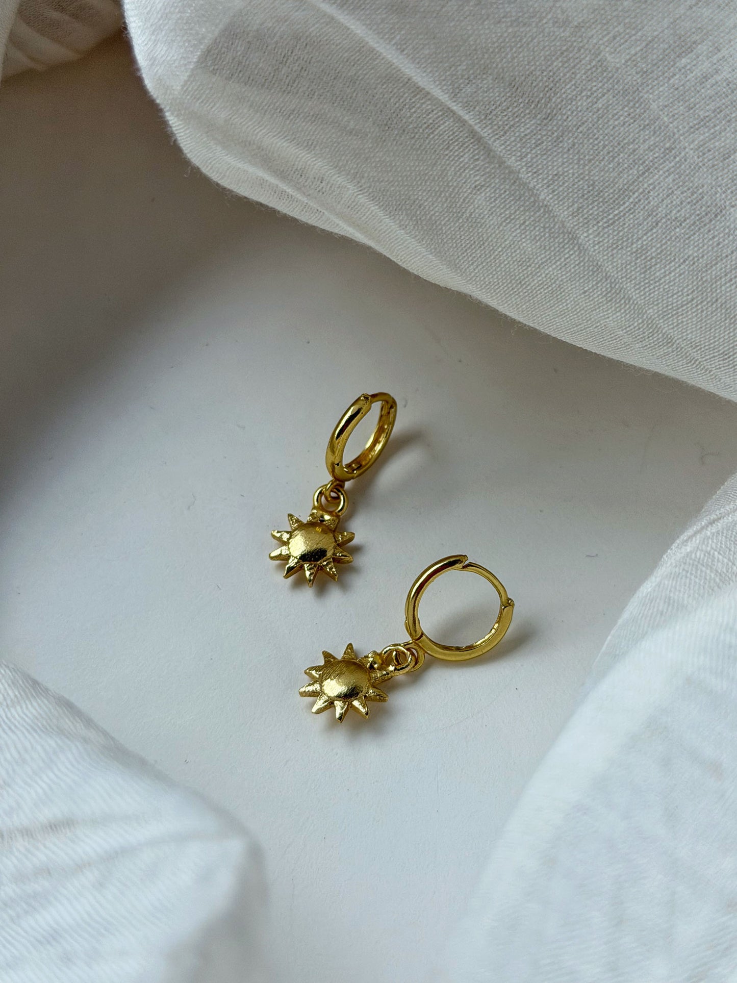 GAUTAMI EARRINGS