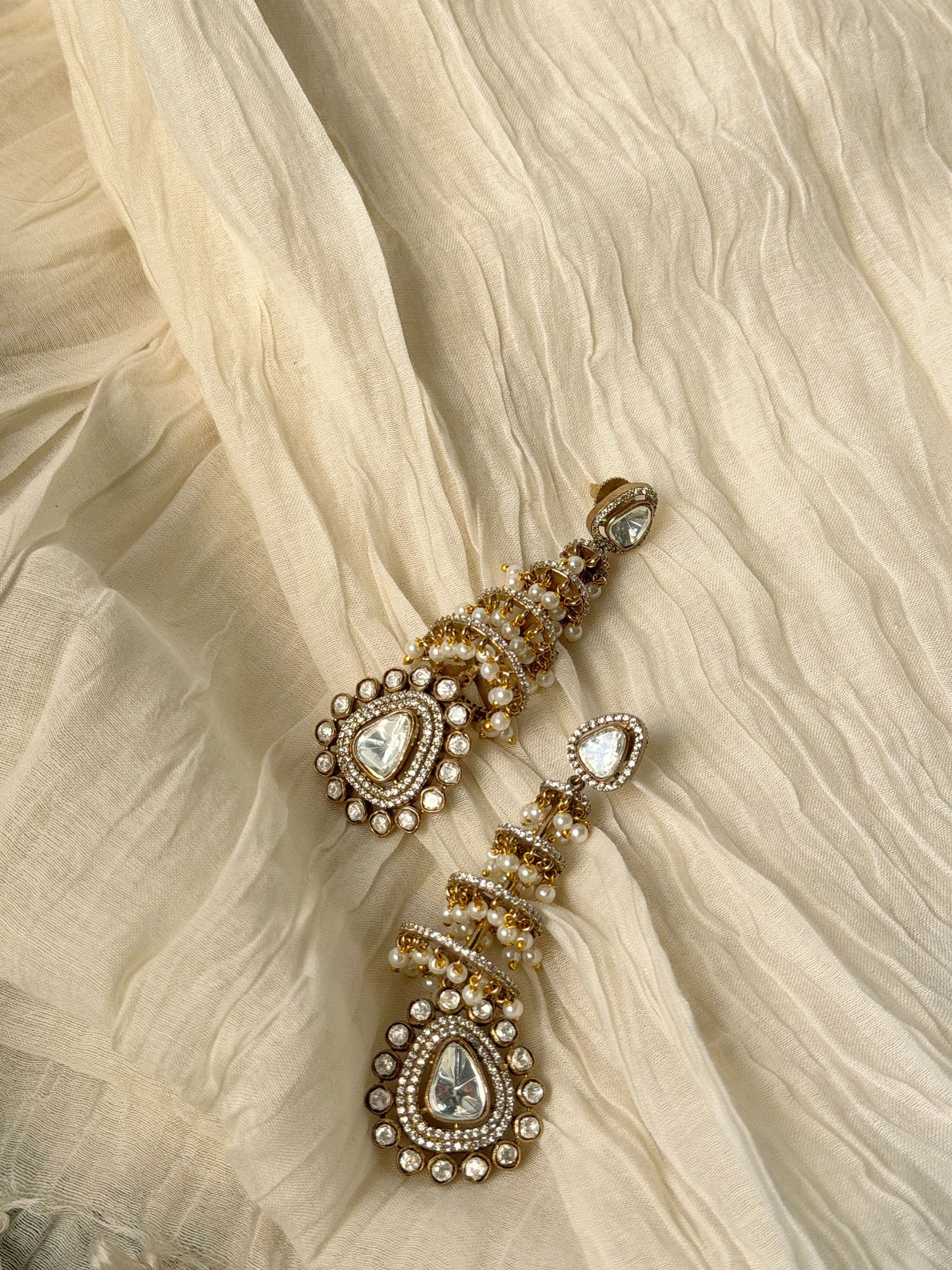ISHITA PEARL DANGLER EARRINGS