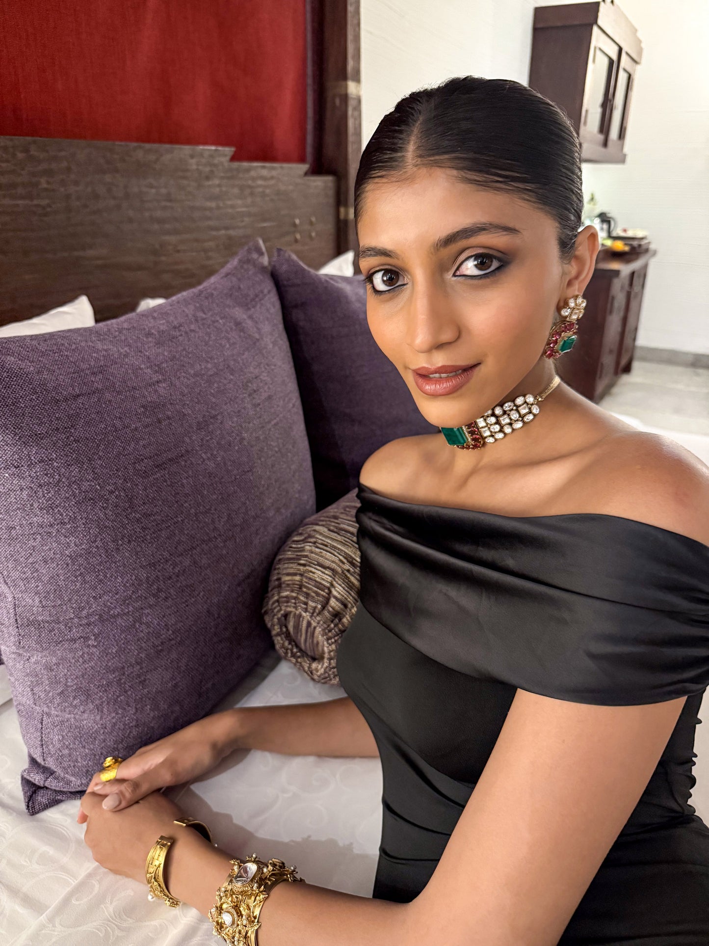 Gaurika Emerald Square SP Polki Necklace Set