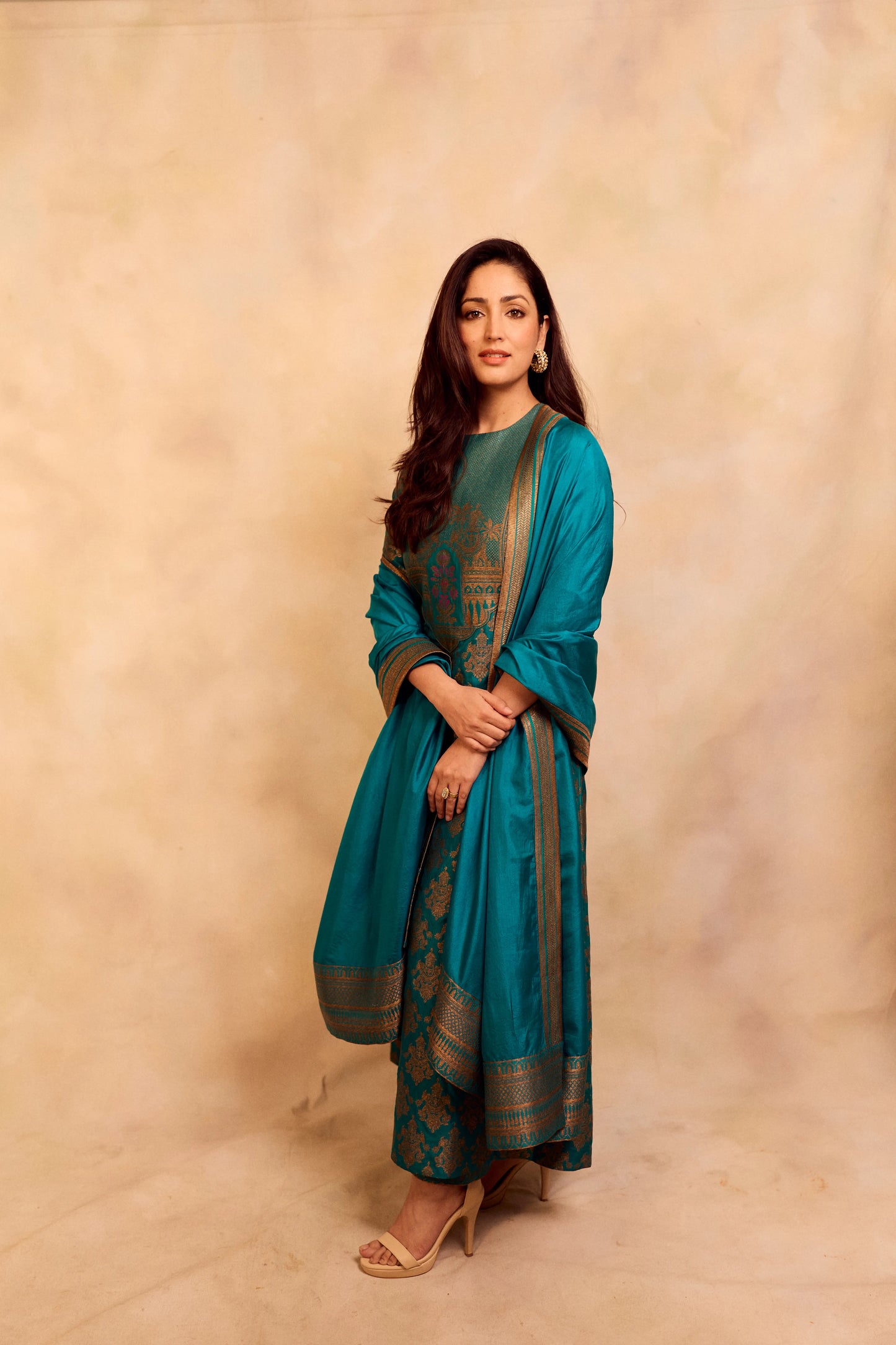 GOLD PLATED EARING WITH POLKI WORK