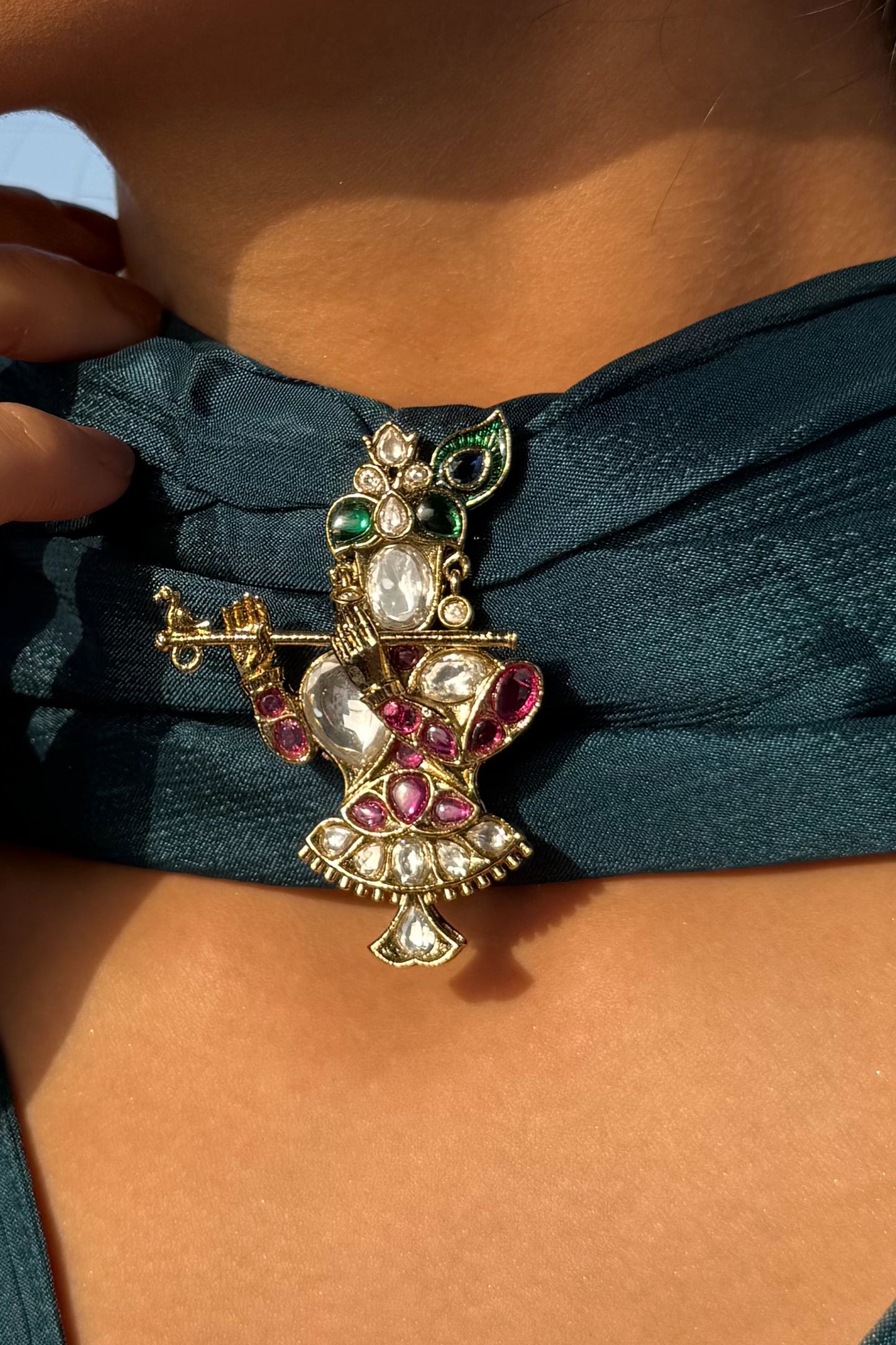 Radha Murali Krishna Polki Brooch