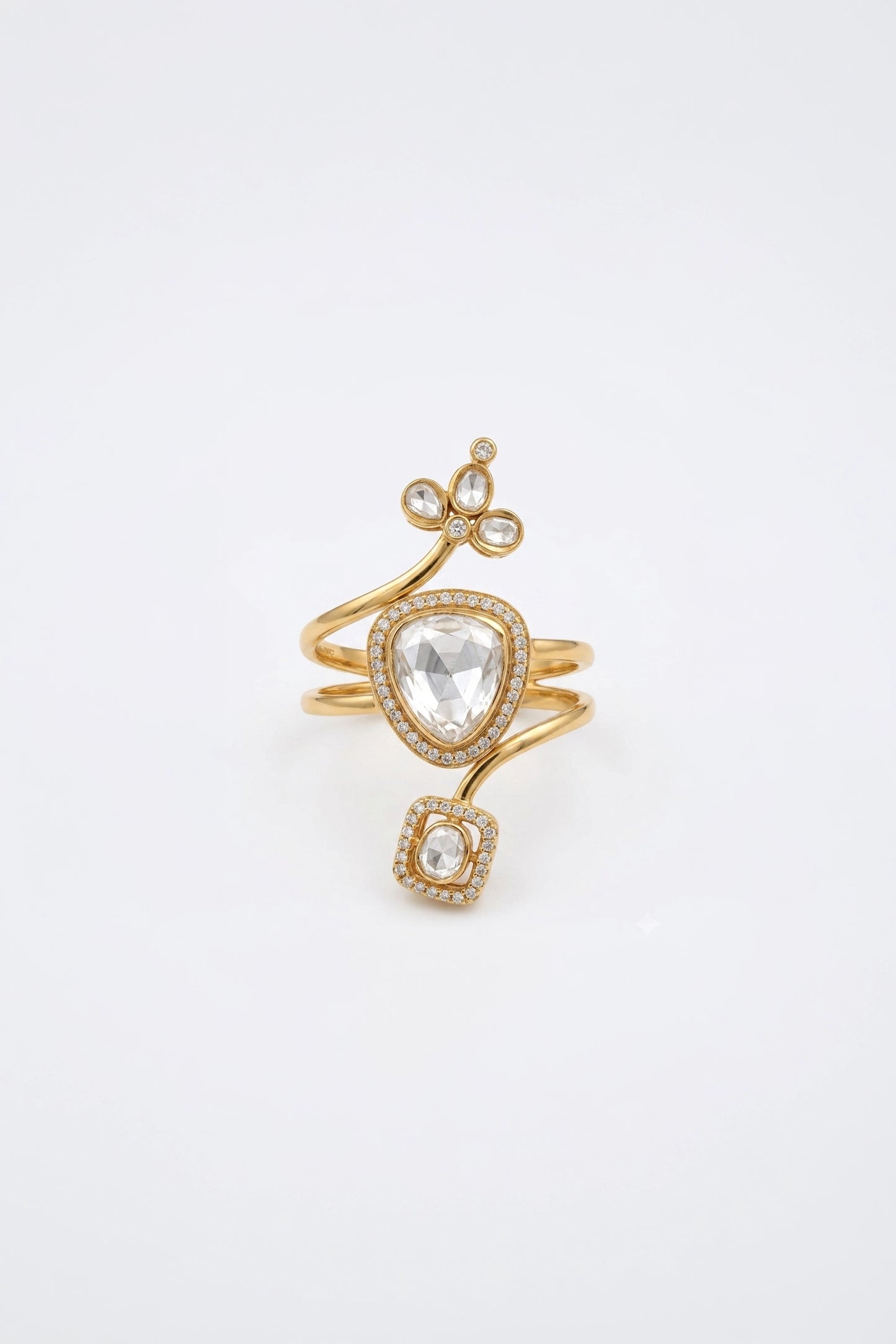 Sonali Gold Heart Crystal Sp Ring