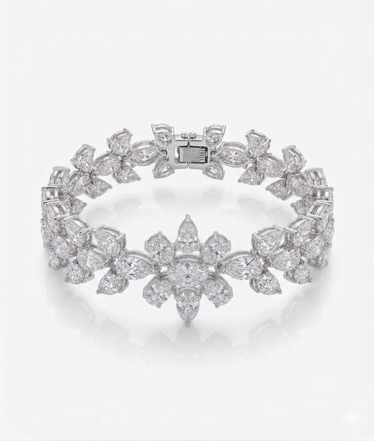 Daisy Cluster Diamond Bracelet