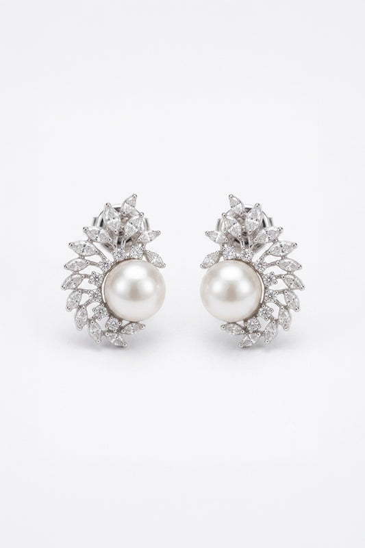 Halo Lumière Pearl Studs