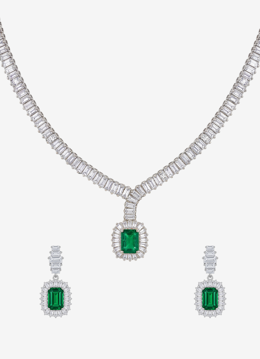Emerald Teardrop Pendant Necklace Set