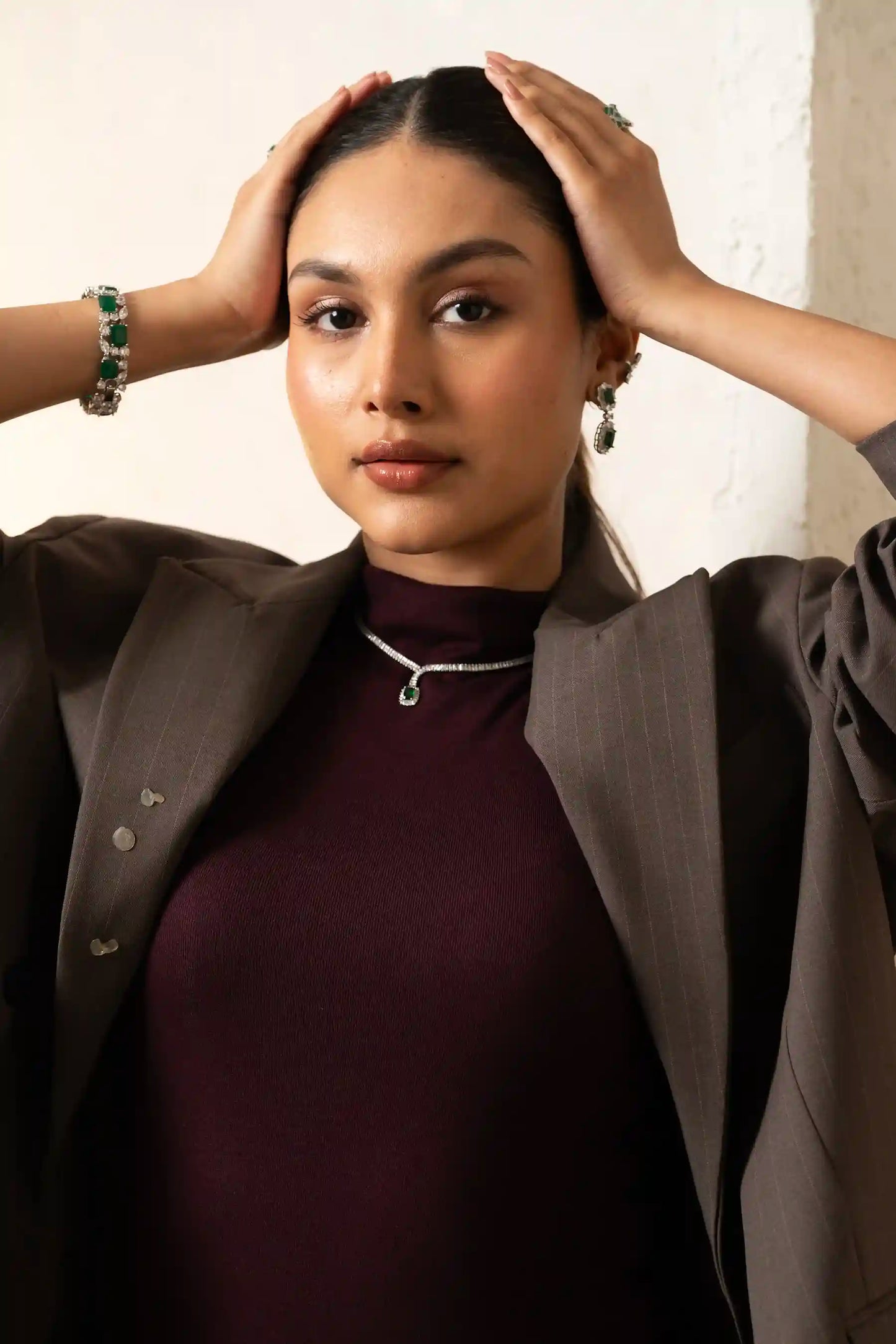 Emerald Teardrop Pendant Necklace Set