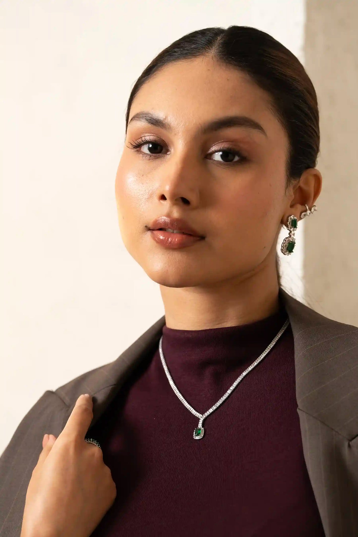 Emerald Teardrop Pendant Necklace Set