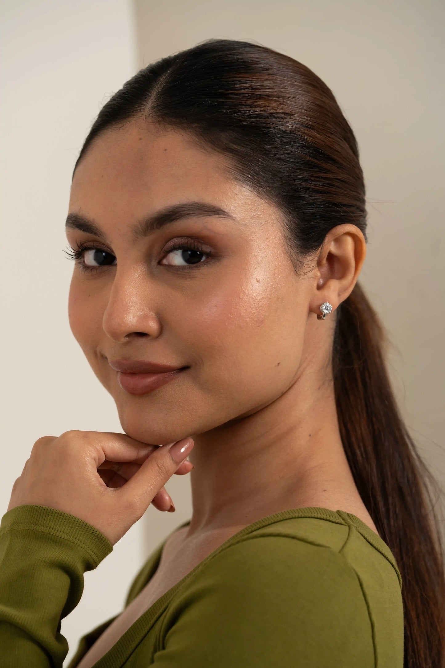 Round Diamond Solitaire Studs