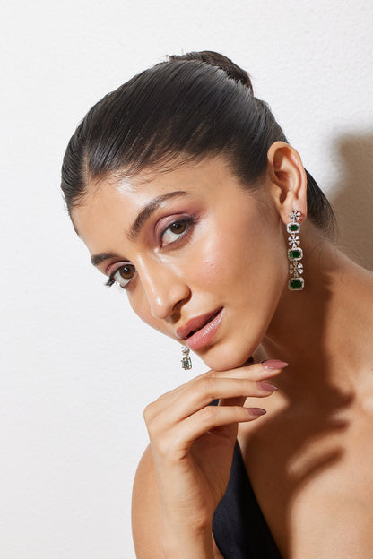 Emerald Sparkling Earrings