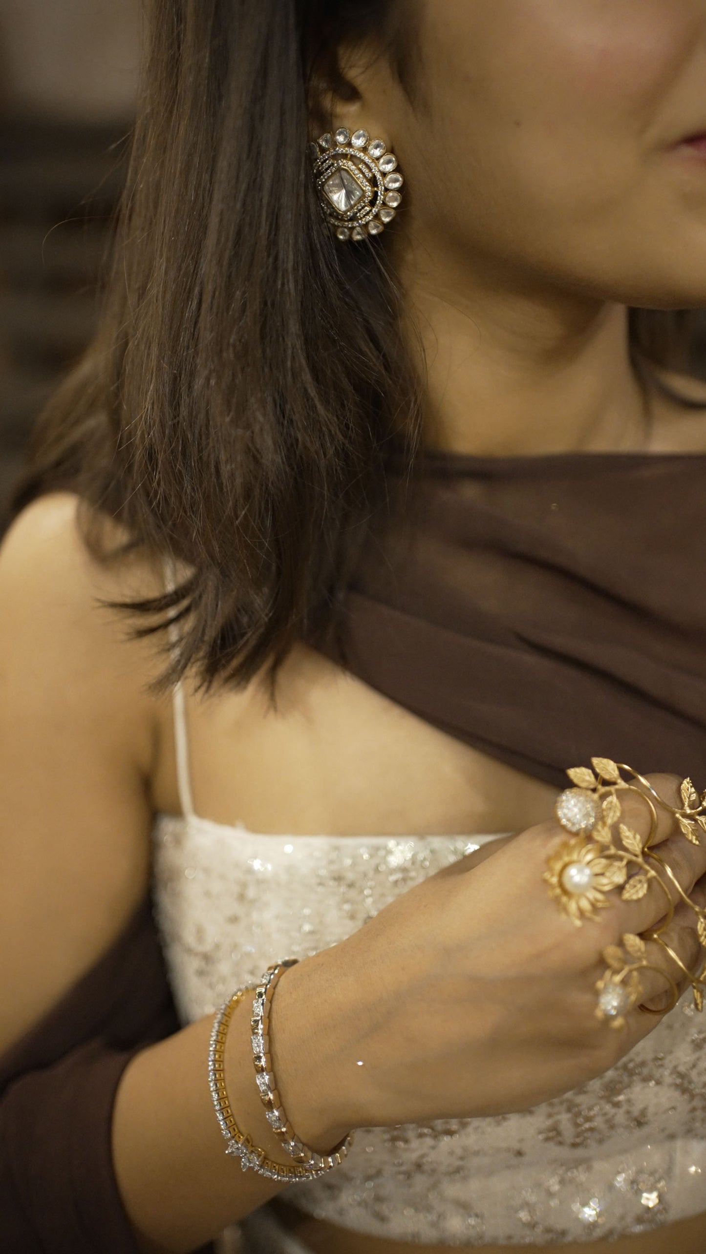 PRAKRITI GOLD TASSEL SP POLKI EARRINGS