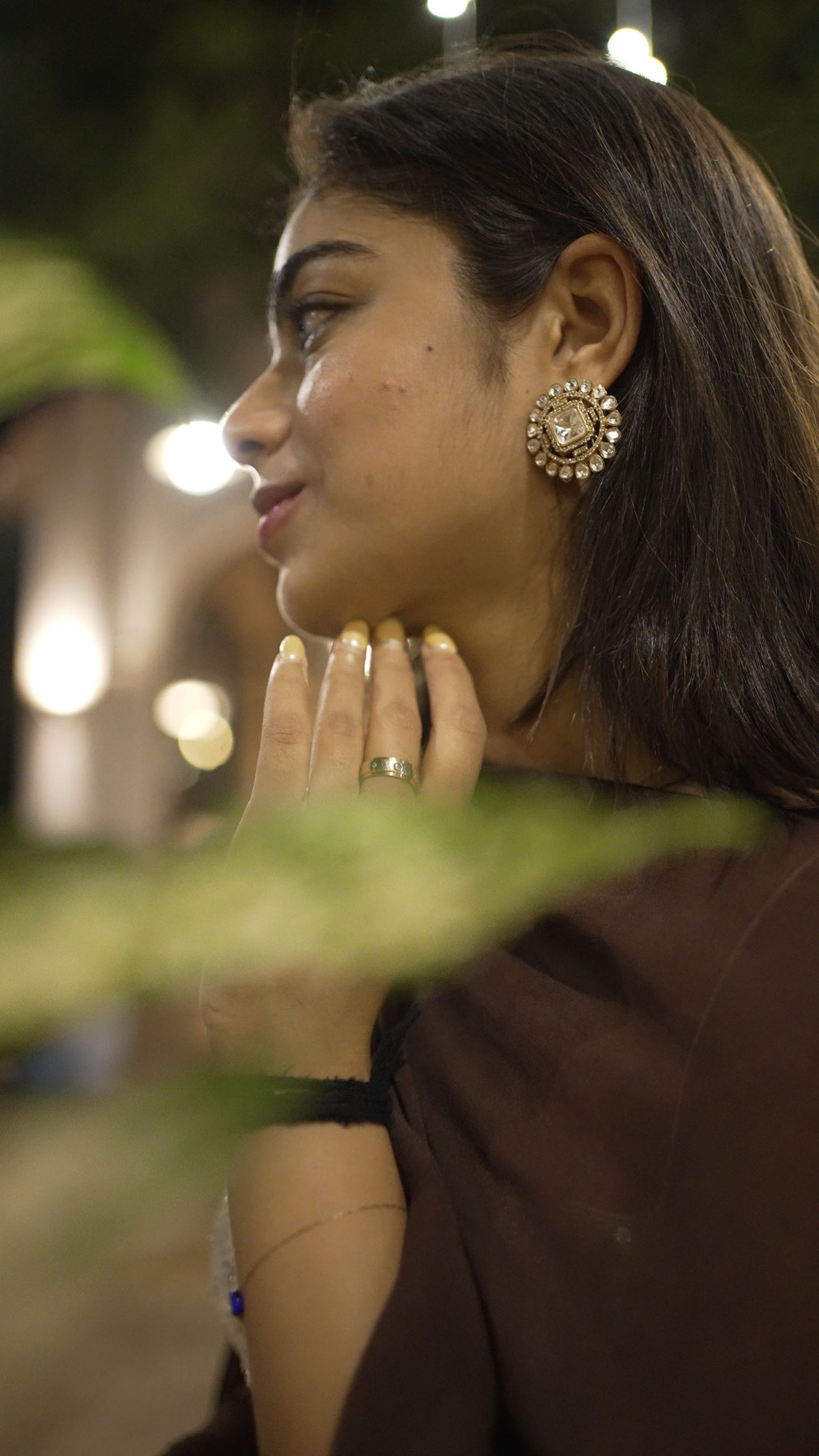 PRAKRITI GOLD TASSEL SP POLKI EARRINGS